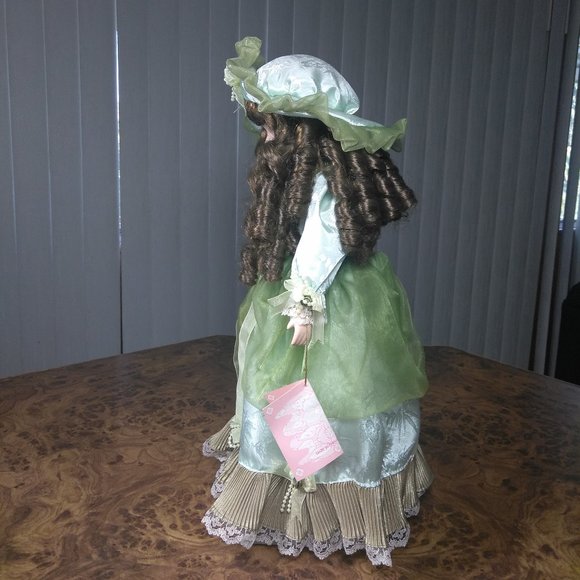 Genuine Porcelain Doll "BRIDGET" - Picture 4 of 16